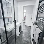 Appartamento Alfa 4 4br Tv Wifi Wm Nahe Wasen & Daimler L 7beds I 8 People I Kitchen L Bathroom L Eigene Kueche Und Bad As125a2