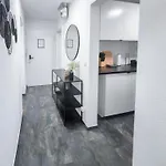 Appartamento Alfa 4 4br Tv Wifi Wm Nahe Wasen & Daimler L 7beds I 8 People I Kitchen L Bathroom L Eigene Kueche Und Bad As125a2